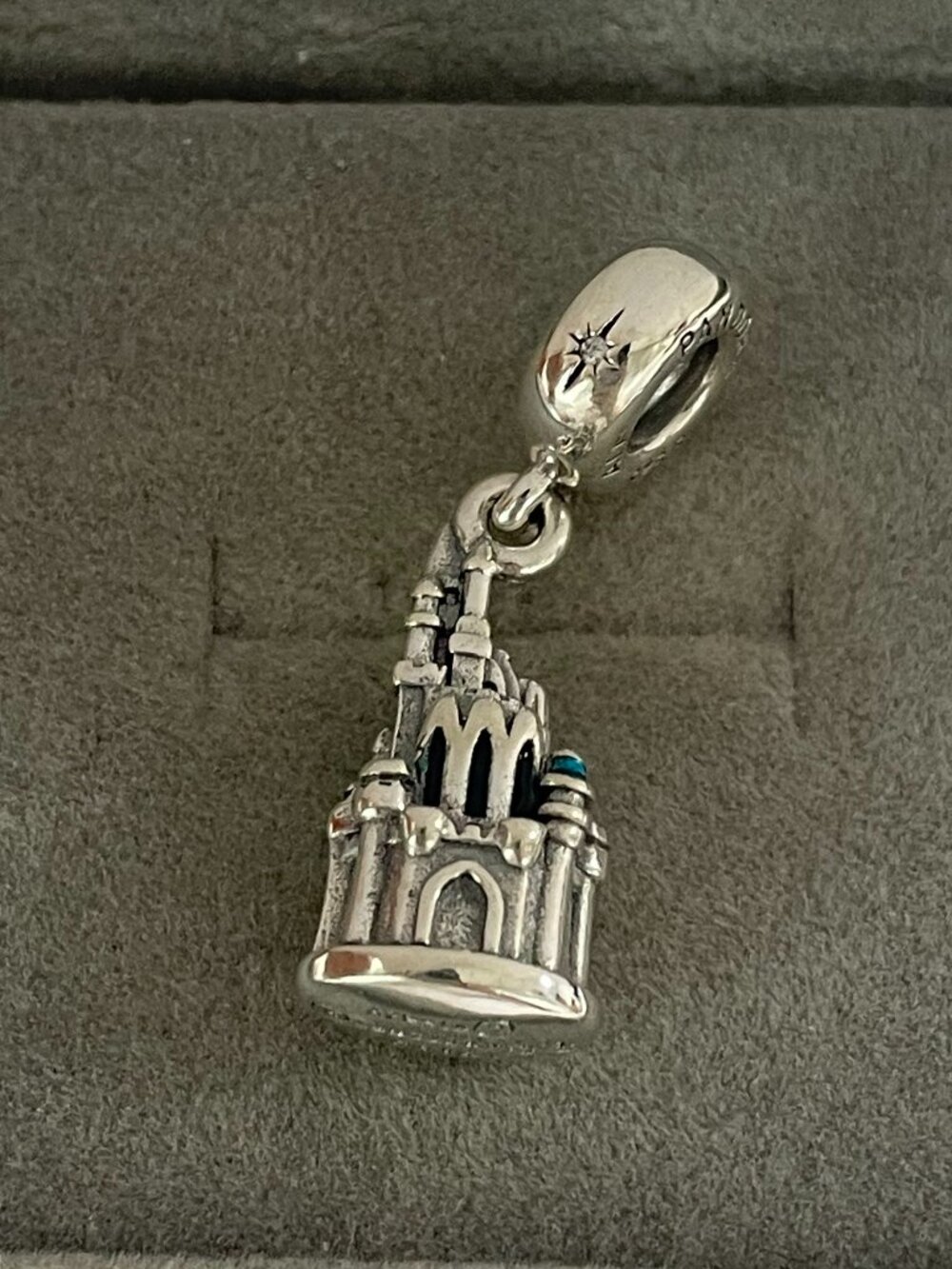 Pandora Disney Parks Tokyo Castle Charm - Picture 5 of 6